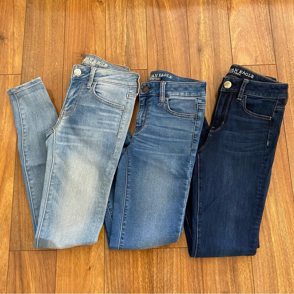 American Eagle Jeggings Bundle size 0
3 pairs 
Good condition